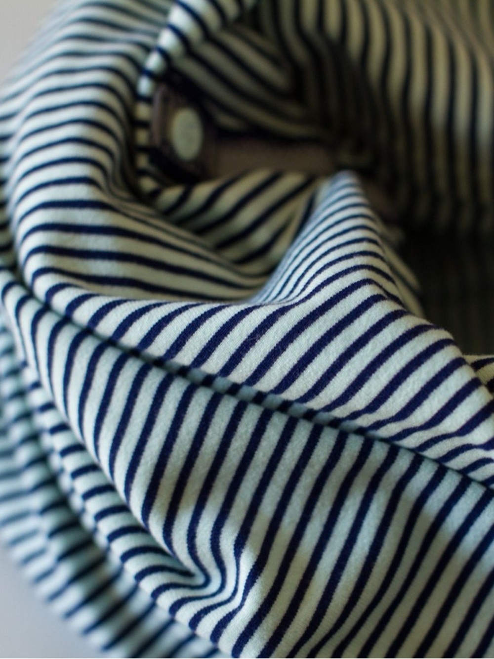 Lululemon Vinyasa Scarf Hyper Stripe Sea Mist Hero Blue / Hero Blue - Picture 8 of 9